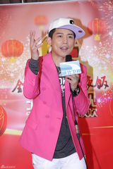 组图：湖北春晚高晓松领衔致青春 EXO热舞助阵