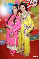 组图：曾志伟蒙嘉慧胡杏儿等录节目卖力演出