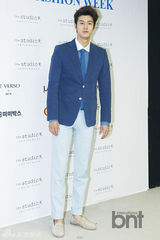 组图：missA等助阵时装周 金宇彬走秀变吸血鬼