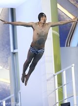 组图：《星跳水立方》第四轮淘汰赛提前播出