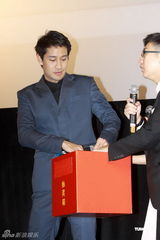 组图：泰国巨星Pong来华宣传展亲和力