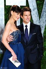 高清图：汤姆-克鲁斯携爱妻凯蒂亮相奥斯卡派对