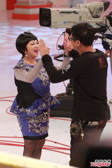 组图：钱嘉乐汤盈盈秀恩爱 人妻梁靖琪同场亮相