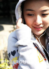 幻灯图：新一代谋女郎曝光 上戏女生清纯写真