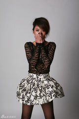 组图：郭珍霓蕾丝写真性感魅惑 新剧北京卫视开播