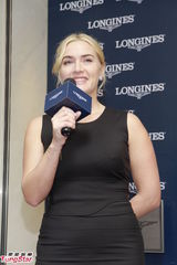 组图：凯特温丝莱特现身香港 盛赞李安欲进军亚洲