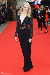 组图：艾玛-斯通性感亮相《超凡蜘蛛侠》伦敦首映