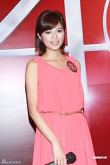 组图：准港姐为决赛拉票 热门汤洛雯受冷待