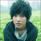 幻灯组图：李霄云素雅淡定 展露清新文艺范儿