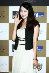 组图：梁乂升等出席国际旅游小姐选拔慈善晚宴