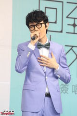 组图：方大同乘时光机求哆啦A梦 向陶晶莹取经《甄嬛传》