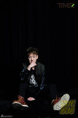 组图：TimeZ青春写真热情洋溢 展多重魅力