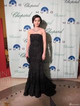 组图：范冰冰戛纳出席珠宝活动 抹胸礼服显高贵