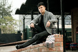 组图：孙玮休闲风写真曝光男人魅力不减