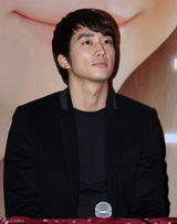 高清图：《人鬼情未了》记者会 宋承宪松岛出席