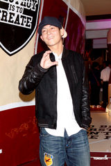 组图：陈冠希澄清被逼复出传闻 对娱乐圈还有兴趣