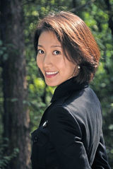 组图：《黄金密码》高露化身黑暗中的舞者