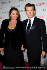 幻灯图集：群星璀璨MOCA舞会 朱莉皮特秀情侣装