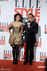 高清图：徐静蕾牵手黄立行 《杜拉拉》未映先拿奖