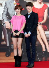 高清图：赵权等出席MBC喜剧《都是我的爱》发表会