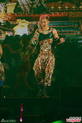 组图：罗志祥香港开唱 谭咏麟相挺当和事佬