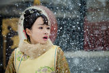 组图：《美人无泪》曝剧照 乔乔成雪中美人