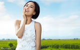 组图：马苏田园风写真清爽怡人笑容甜美