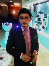 组图：涂松岩示范商务男装帅气穿搭