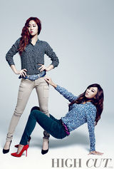 组图：韩团SISTAR登杂志封面 牛仔装秋意十足
