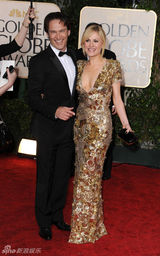 高清组图：《真爱如血》安娜-帕奎因携未婚夫秀恩爱