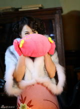 组图：吴奇隆主演谍战剧《寒冬》探班