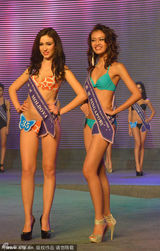 组图：世模小姐比基尼总决赛 长腿纤腰黄金比例