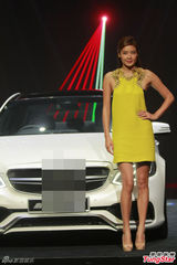 组图：乐基儿丰满亮相亲口否认再婚 没联络黎明