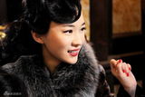 高清图：霍思燕扮旧上海风情歌女 媲美《花样年华》