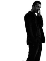 组图：黄晓明黑白封面大片展成熟稳重