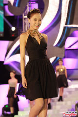 组图：亚姐中华赛区12强 佳丽泳装起舞风骚性感