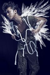 高清组图：韩庚专辑封套首发 黑白本色诠释新生