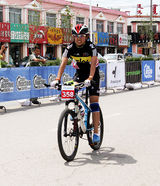 铁木真挑战赛落幕  观日落欣赏彩虹美景