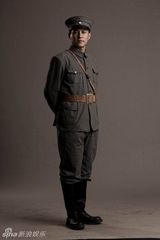 组图：献礼剧《开天辟地》周恩来定妆照