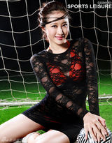 高清图：李欣汝化身运动女郎 时尚写真甜美风范