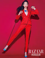 组图：白百何烈焰红唇美艳 撞色人生肆意绽放