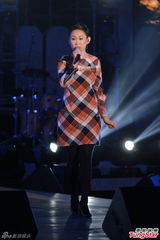 组图：王菀之参赛没想过拉票 肠胃不适急如厕