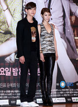 组图：东方神起昌珉宣传新剧 李妍熙刘荷娜低胸性感