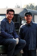 组图：《老爸的筒子楼》李崇霄诠释小人物