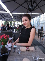 组图：熊黛林米兰拍靓丽写真 意大利街头有艳遇