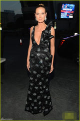 组图：第40届人民选择奖星光熠熠 小罗伯特现身