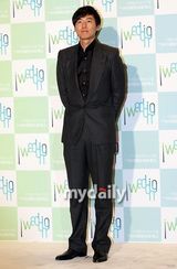 组图：韩星柳时元26日晚结婚 金正恩等出席婚礼