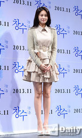 组图：任昌丁孙恩书等出席《昌秀》发布会