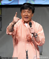 组图：《十二生肖》亮相美国动漫会 成龙手舞足蹈