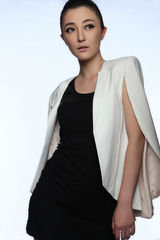 组图：孙亚男演绎冷艳帅气美 女人也可以很绅士